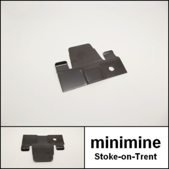 Under Floor Pipe Clip For Fuel & Brake Line